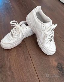 Nike Air Force 1 bianche – taglia 39 – nuove