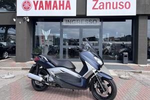 Yamaha X-Max 250
