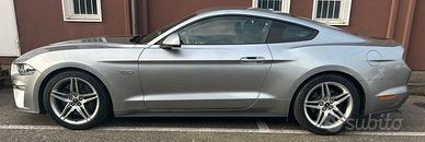 Ford MUSTANG 5.0 V8 GT Full Optional depotenziata