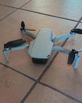 drone dji mini 4 k fly more