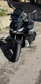 Aprilia sr gt 200