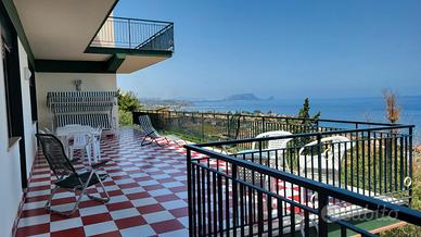 La terrazza sul mare