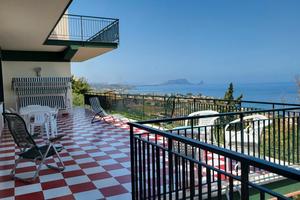 La terrazza sul mare