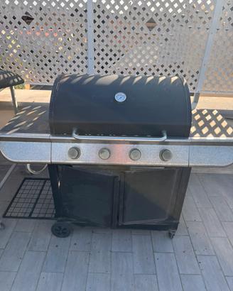 Barbecue a gas 4 fiamme 2 griglie