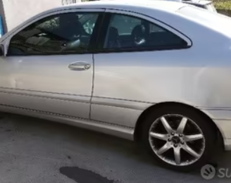 Mercedes Coupe 220cdi e 2.0 benzina compressor