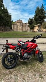 ducati hypermotard 796 tenuta maniacalmente.