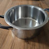 Pentola AMC da 3 litri diametro 20 cm