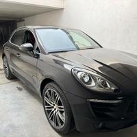 Porsche macan s