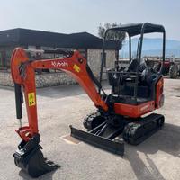 MINI ESCAVATORE KUBOTA KX015-4