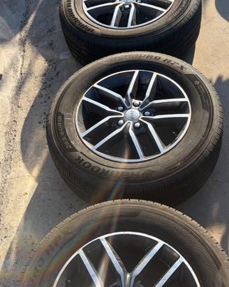 Vendiamo cerchi Jeep Grand Cherokee R18