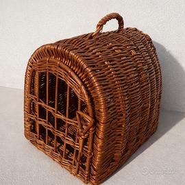 Trasportino Vintage in Vimini Intrecciato a Mano –