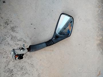 PEZZI APRILIA SR PIAGGIO FARI TONDI POSTERIORI 