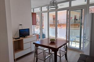 Casa a scoglitti centralissima x docenti o altro