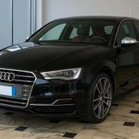 Audi A3 S3 Sedan 2.0 TFSI quattro S-TRONIC