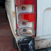 Fanali posteriori Skoda pickup 1.3 benzina