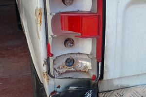 Fanali posteriori Skoda pickup 1.3 benzina