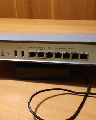 Firewall ZYWALL Zyxel USG 110
