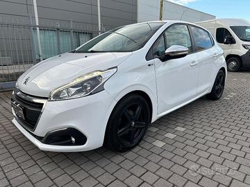 PEUGEOT - 208 - BlueHDi 100CV- 5p. STYLE