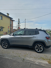Jeep Compass 1600 limited