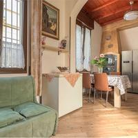 Casa indipendente in zona servita a Monserrato