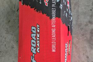 yamaha yz 125/ 250 2 tempi kit plastiche 