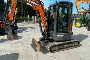 Mini escavatore DOOSAN DX27Z