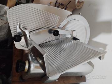 Affettatrice professionale AGV 355