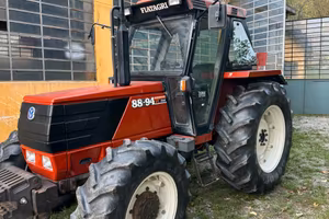 Trattore agricolo fiat 88/94