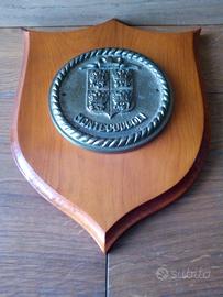 Crest incrociatore montecuccoli