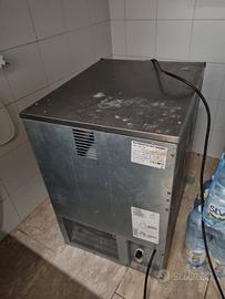 Fabbricatore di Ghiaccio Cubetto Pieno barline