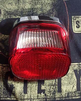 Fanale posteriore Harley Davidson 