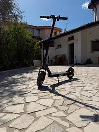 Monopattino elettrico VIVO Bike