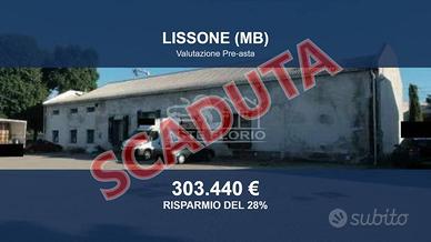 Immobile in asta di 735 m² con più di 5 locali a L