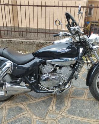 Moto Kymco 250 Venox