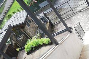 Appartamento abitabile in villa bifamiliare