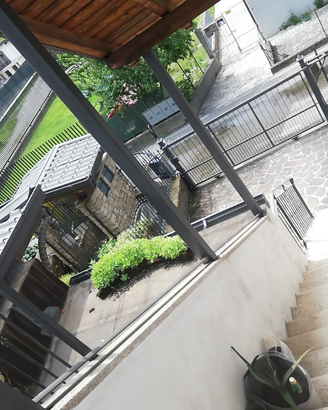 Appartamento abitabile in villa bifamiliare