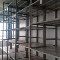 scaffali  usati e portaminuteria 