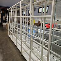 scaffale rotelle con ripiani vetro