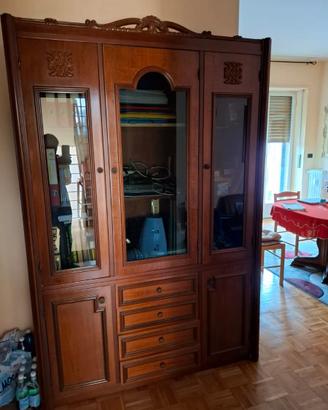 mobili artigianali anni 70/80 di legno massello