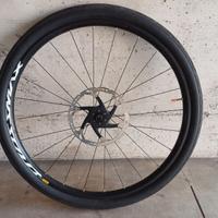 Cerchi completi Mavic