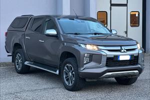 MITSUBISHI L200 2.3 D DoubleCab 4x4 Sup.Sel.INTENS