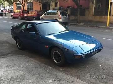 Porsche 924