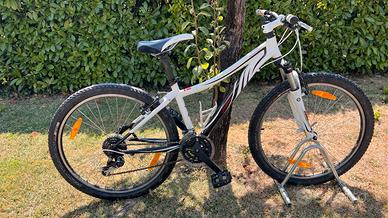 Specialized Mountain Bike 26" - Taglia S 150-170cm