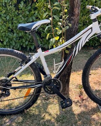 Specialized Mountain Bike 26" - Taglia S 150-170cm