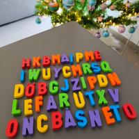 Quercetti - Set 47 pz lettere maiuscole magnetiche