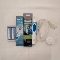 spazzolino elettrico oral-b vitality + 4 testine