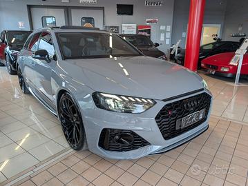 Audi A4 RS V 2019 Avant 2.9 tfsi quattro 450cv tip
