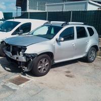 dacia duster 2012 ricambi carrozzeria