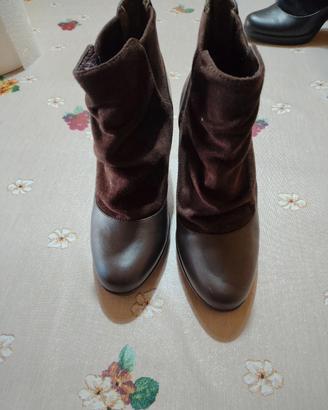 Stivali Superga