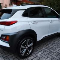 Hyundai Kona, benzina, come nuova!
